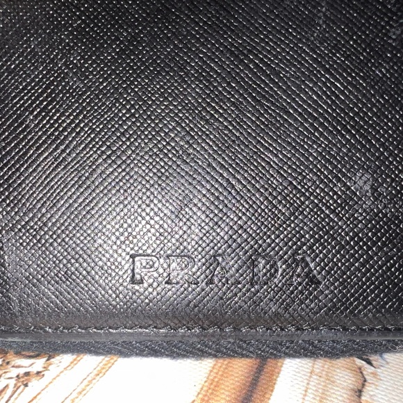 Prada Saffiano planner wallet - Picture 3 of 6